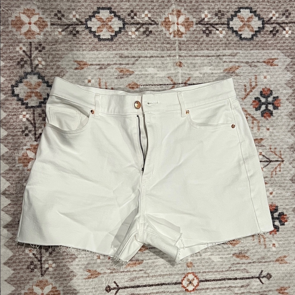 LOFT White Jean cutoff Shorts size 10